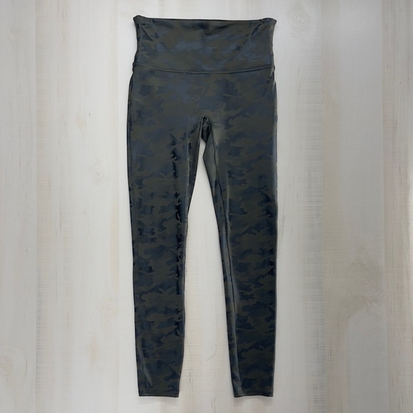 SPANX x Anthropologie shiny camo green slimming high rise leggings L - Picture 1 of 7